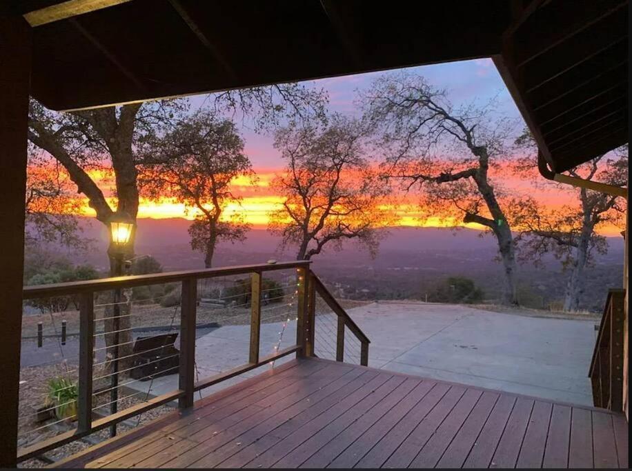 New! Yosemite Mountain Villa, Stunning Views -More Oakhurst Eksteriør bilde