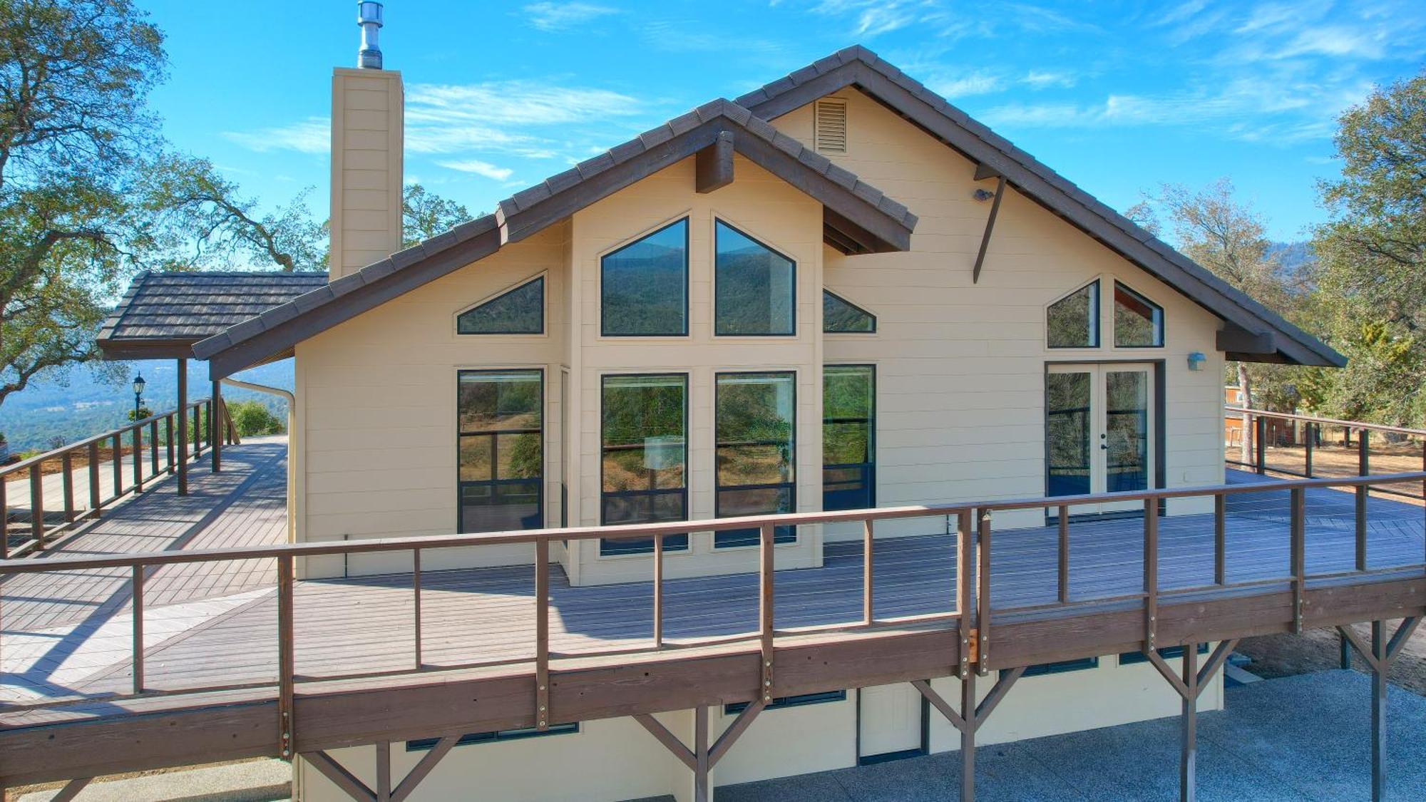 New! Yosemite Mountain Villa, Stunning Views -More Oakhurst Eksteriør bilde