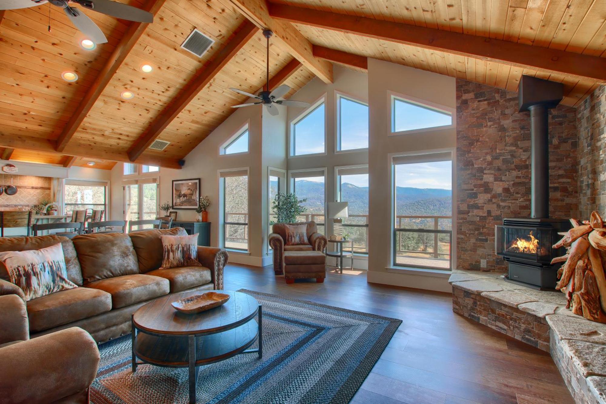 New! Yosemite Mountain Villa, Stunning Views -More Oakhurst Eksteriør bilde